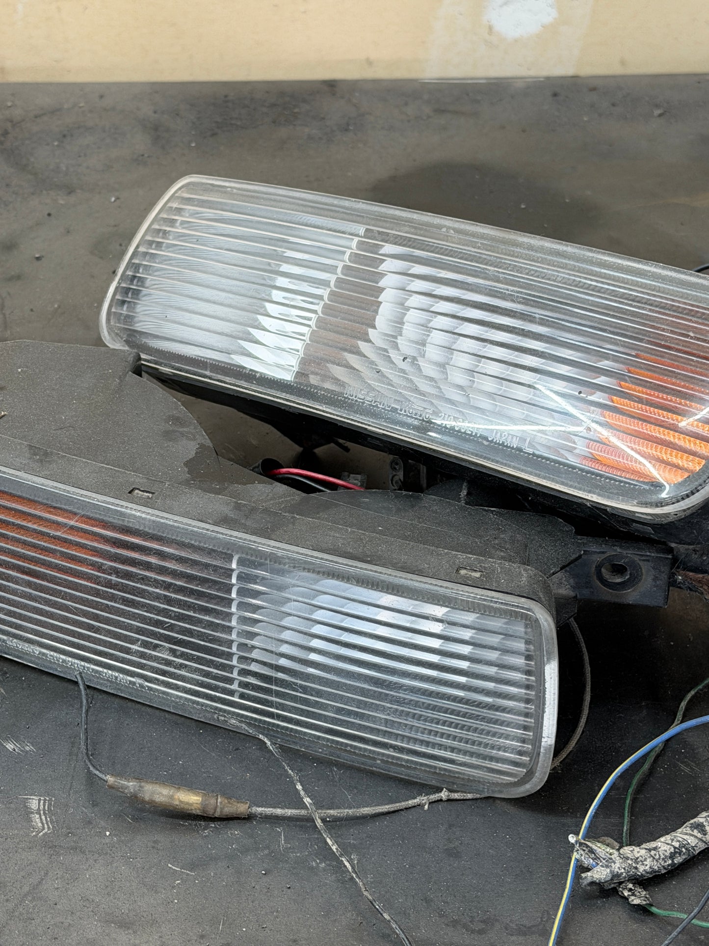 R33 GTS-T Type M Bumper Lights