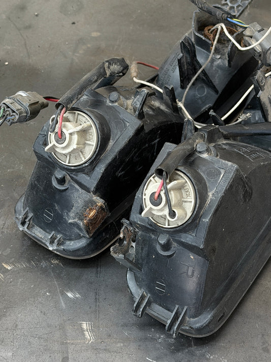 R33 GTS-T Type M Bumper Lights