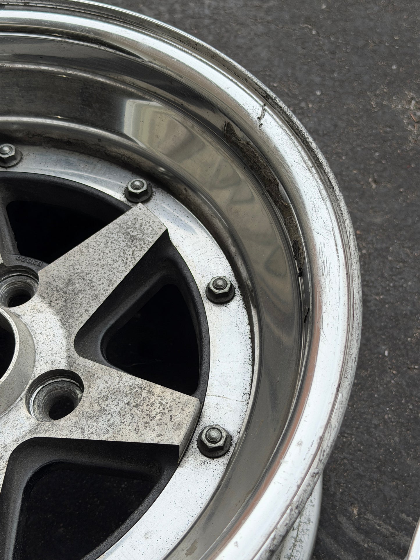 Longchamp XR-4 15x8 -13